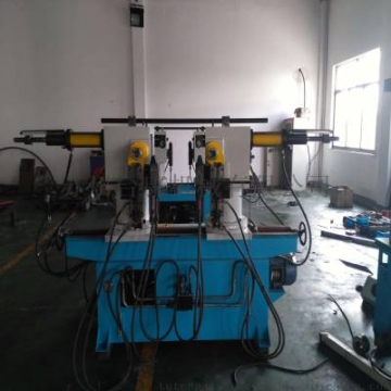 礦大工程用電動車軸套數(shù)控加工雙頭數(shù)控 挖掘機鏈條軸數(shù)控機床操作簡單