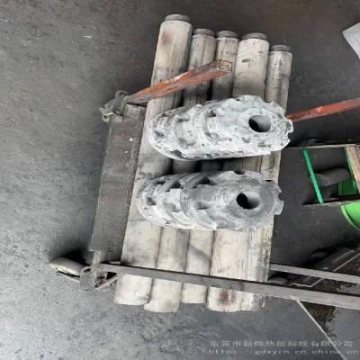 鋁液除氣除渣轉(zhuǎn)子 攪拌機(jī)配件 Φ80×L750mm車床車削梯形螺紋連接 抗氧化處理