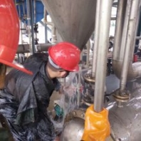換熱器板高壓清洗機 1500公斤柴油帶護罩高壓水槍
