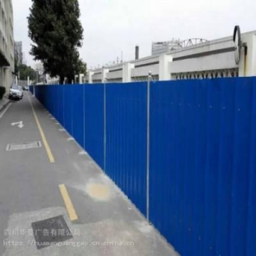 太原環(huán)衛(wèi)灑水車程力威牌灑水車廠家