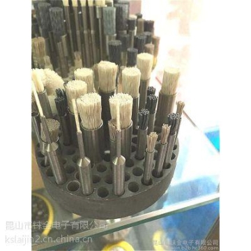 美優(yōu)樂全封閉水冷機(jī)組萊富康半封閉風(fēng)冷機(jī)組