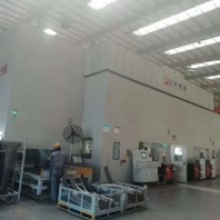 江東機(jī)械 液壓機(jī) 油壓機(jī) 超高強(qiáng)度鋼（鋁）板材自動(dòng)化沖切生產(chǎn)線！