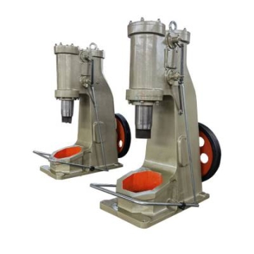 空氣錘C41-75公斤單體式連體式現(xiàn)貨鍛壓機(jī)床打鐵專用