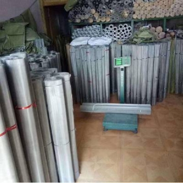 高壓無(wú)氣噴涂機(jī)配件大全通用噴槍過(guò)濾網(wǎng)進(jìn)料管網(wǎng)片過(guò)濾器網(wǎng)頭9CM