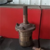 減速機(jī)軸承JS40圓柱齒輪減速機(jī)一軸總成SGB620/40T刮板機(jī)