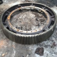 細(xì)沙球磨機(jī)大小齒輪傳動(dòng)件 磨機(jī)齒圈齒輪軸配件精加工