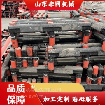 煤礦206S1212-2U型螺栓 轉(zhuǎn)載機(jī)緊固件SZZ1350u型栓 鍛造調(diào)質(zhì)加工