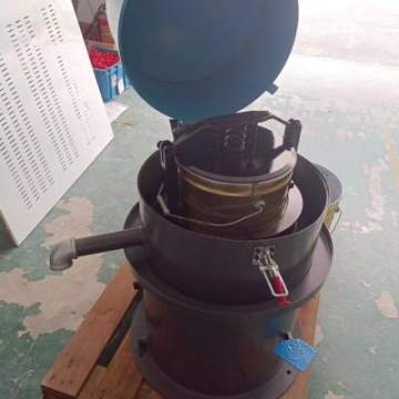 供應(yīng)緊固件脫油機(jī) 螺絲脫油機(jī)，鐵屑脫油機(jī)