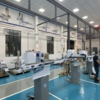 機(jī)械手廠告訴您車(chē)床桁架自動(dòng)上下料機(jī)械手的分類有哪些