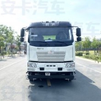 6方環(huán)衛(wèi)道路清掃車 多功能洗掃一體車洗掃效***一人可操作