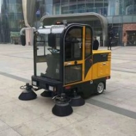全封閉掃地車 電動(dòng)清掃車 駕駛式掃地機(jī)器 道路清掃機(jī)