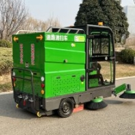 駕駛式5刷全封閉式道路清掃車 掃地機(jī) 工業(yè)及商用清潔
