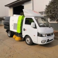小型掃地車(chē)廠家 HCQ5036TSLQC型掃路車(chē) 東風(fēng)途逸3方道路清掃車(chē)