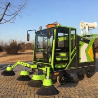 電動(dòng)掃地車清掃車工廠車間物業(yè)道路吸塵霧炮噴水多功能新能源駕駛式掃路車