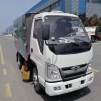 福田時代小卡之星2掃路車價格_藍牌2.5方國六路面清掃車