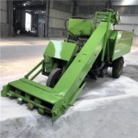五立方大底盤清糞車 養(yǎng)殖場(chǎng)牛糞清理車 電啟動(dòng)柴油清掃車