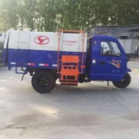 礦大環(huán)衛(wèi)用自卸式 小區(qū)街道 柴油三輪垃圾車操作簡(jiǎn)單效***