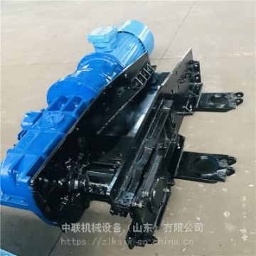 供應(yīng)50米長150c刮板機 礦山輸送設(shè)備150c刮板機 皮帶機配套使用