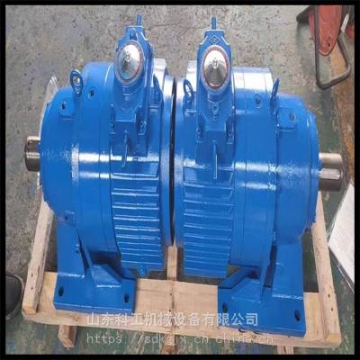 礦用7.5KW無極減速機(jī) 硬齒面無極減速機(jī) 輸送設(shè)備無極減速機(jī)