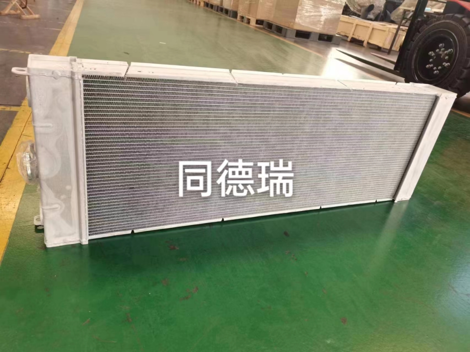 小松PC300-8/PC360-8MO原廠水箱207-03-72321現(xiàn)貨供應(yīng)