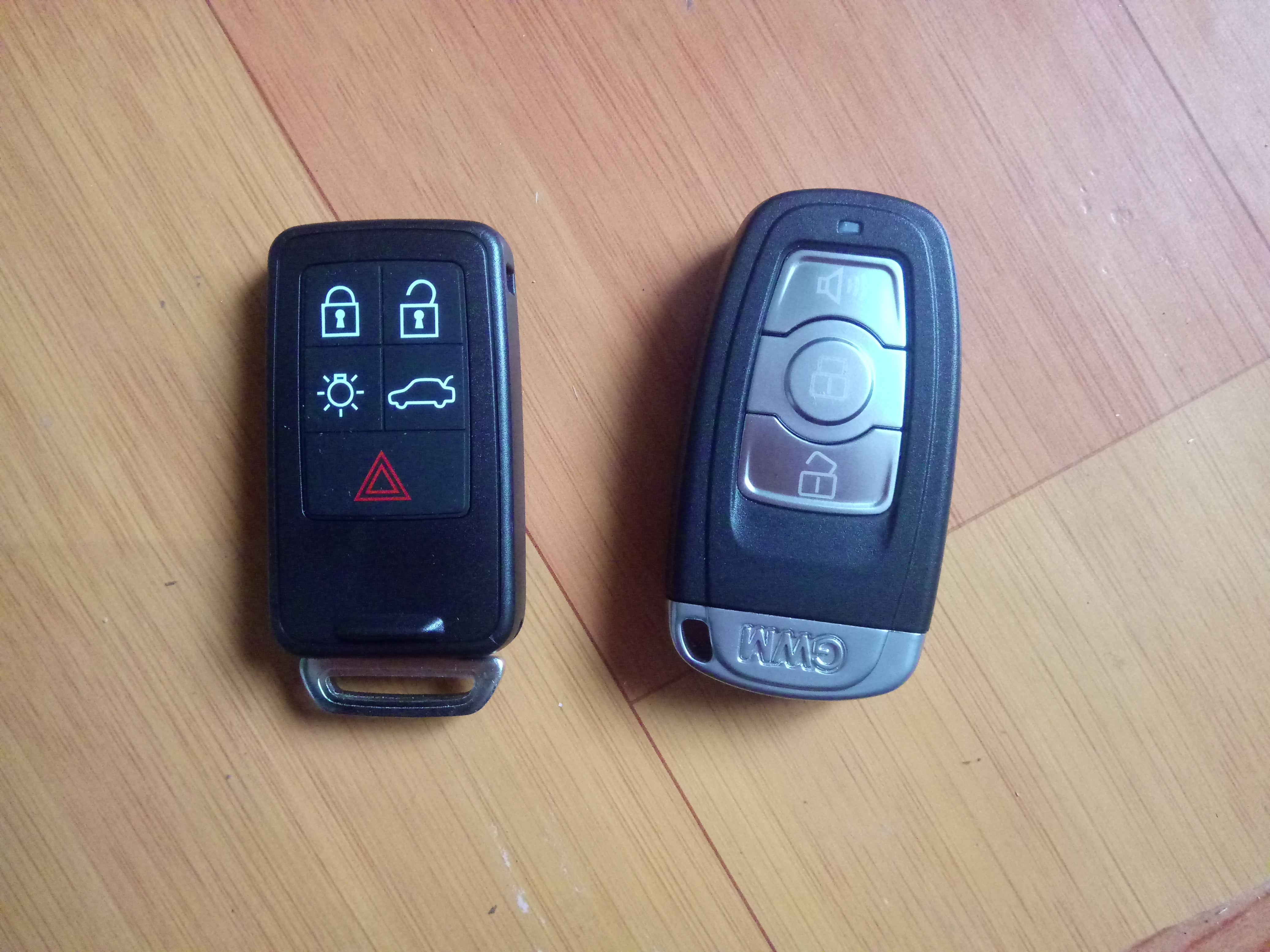 從事萬眾開鎖配汽車鑰匙質(zhì)量可靠,汽車鑰匙