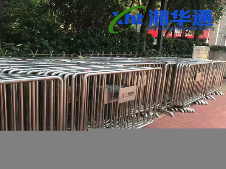 廣東不銹鋼鐵馬廠家報價