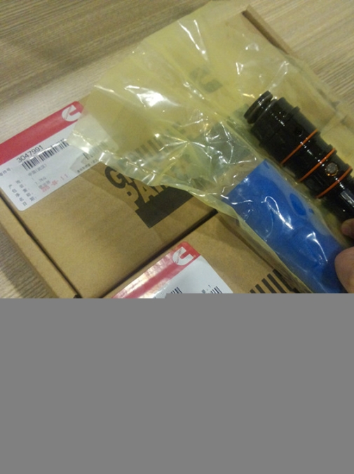 QSX15磁力開關(guān)3050692（康明斯電磁開關(guān)216537）