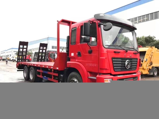 新款東風(fēng)后八輪D17玉柴270馬力拖板車價格廠家直銷2.7L