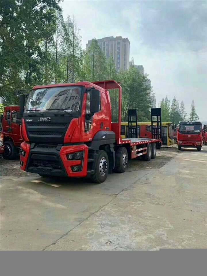 新款江鈐前四后八平板挖機(jī)拖車價格廠家直銷3.5Ｌ