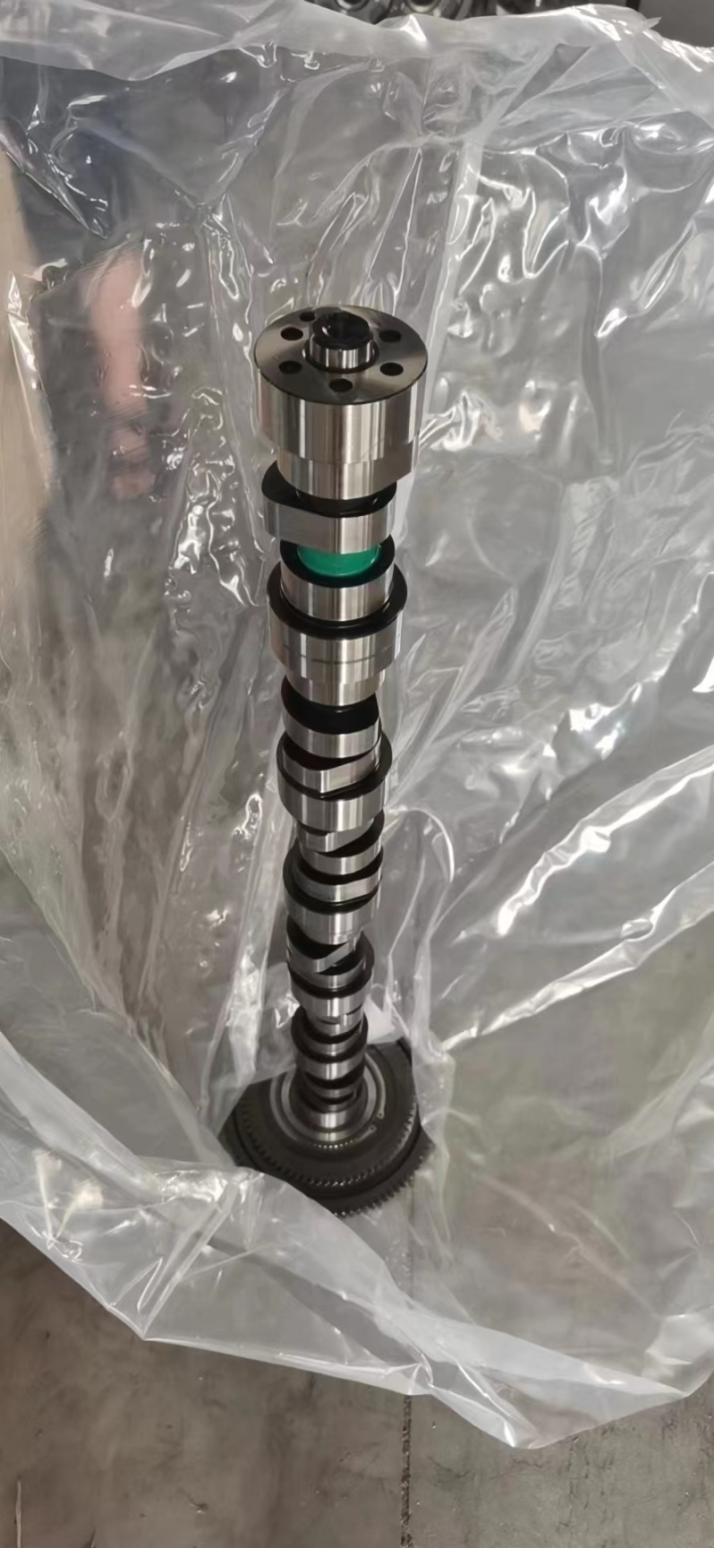 歐曼EST重卡奔馳OM457發(fā)動機凸輪軸