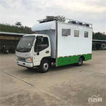 東風(fēng)福瑞卡工地后勤炊事車劇組保溫盒飯快餐車設(shè)備齊全