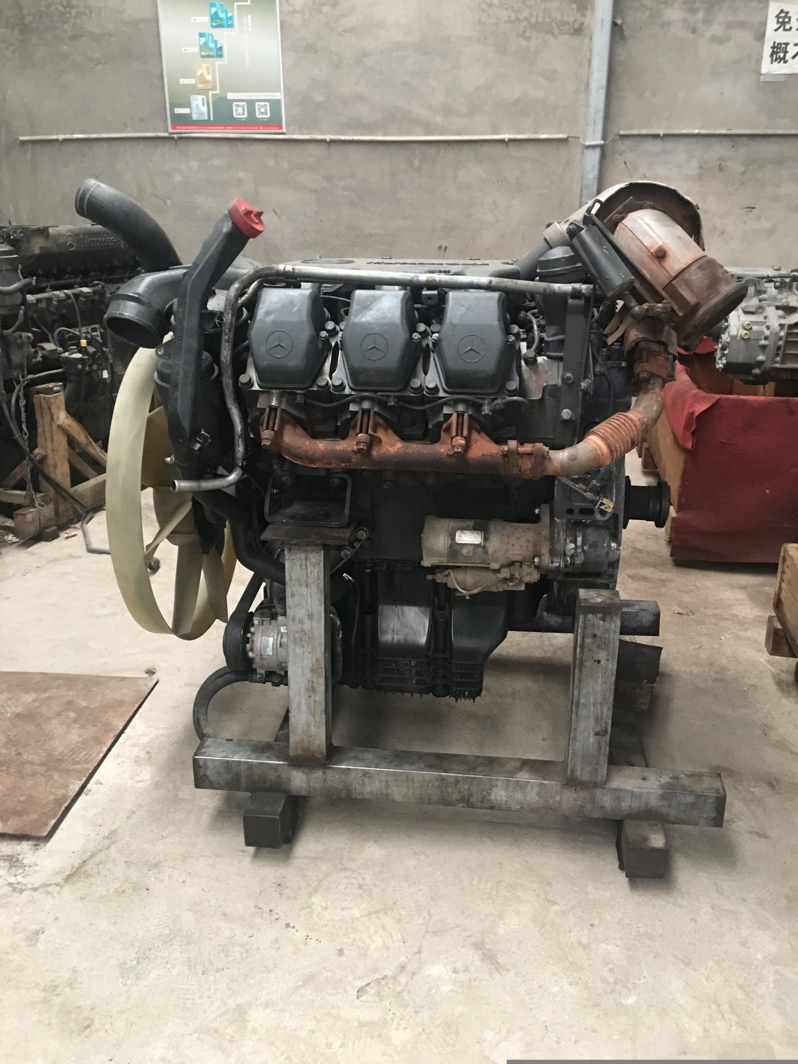 OM501泵車(chē)奔馳發(fā)動(dòng)機(jī)總成