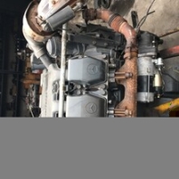 吊車OM502奔馳發(fā)動(dòng)機(jī)配件批發(fā)