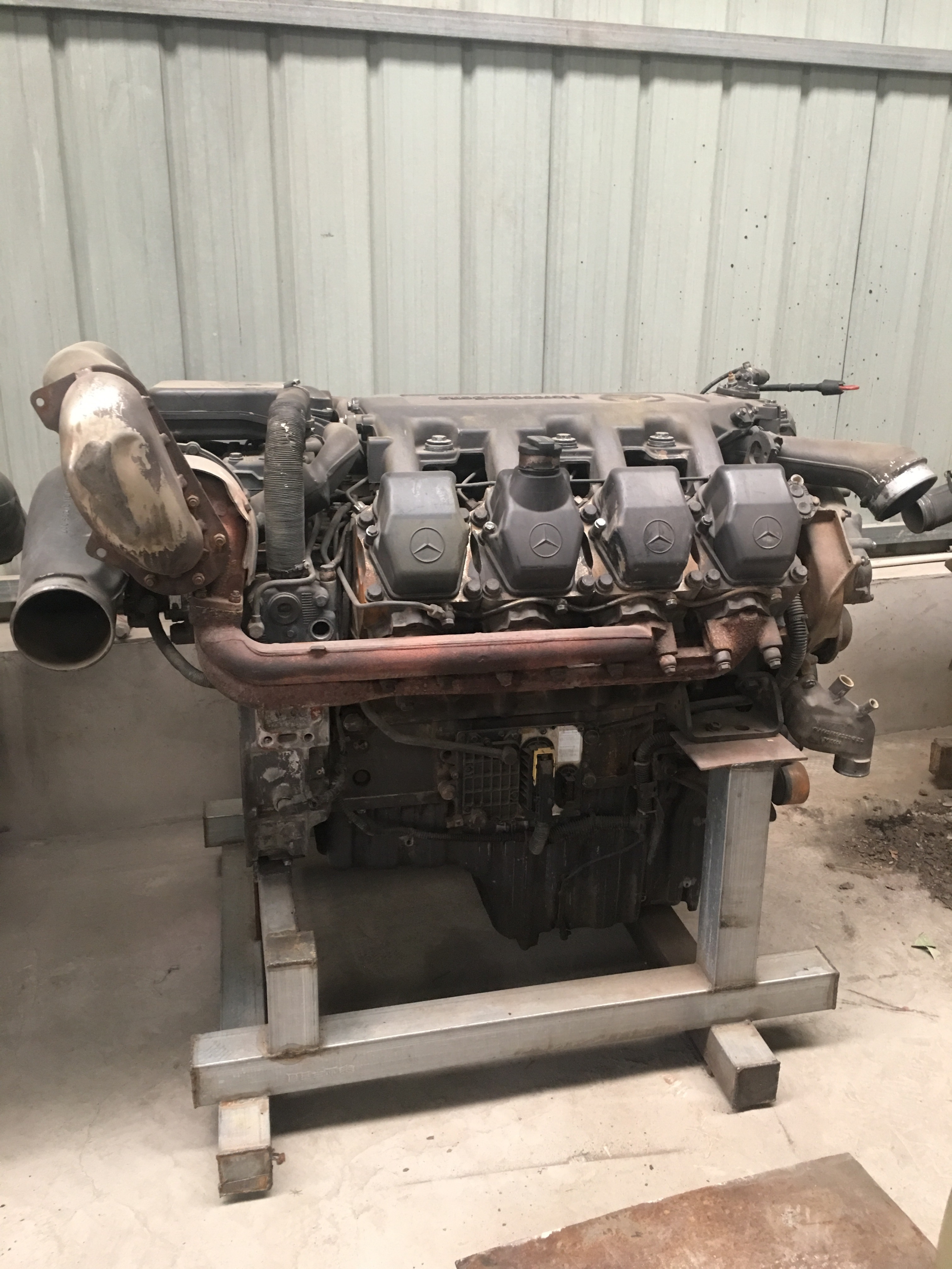 OM502d吊車(chē)適用奔馳發(fā)動(dòng)機(jī)