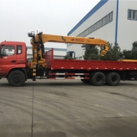 隨車吊廠家直銷各種噸位都有