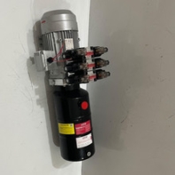 380V2.2KW-3組電磁閥-8油箱-液壓動(dòng)力單元