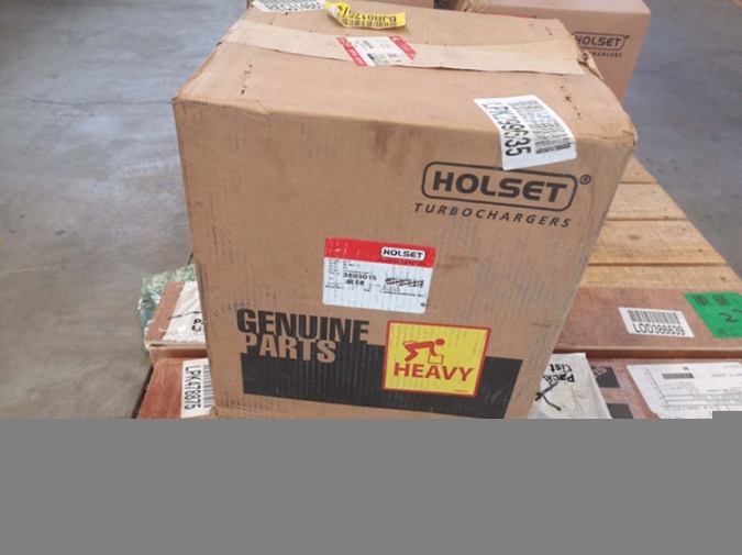 隆安縣柳工950挖機(jī)康明斯QSM11增壓器4089854美國USA