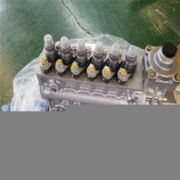 山達(dá)克TR100礦車油噴嘴3092564康明斯QST30噴油器