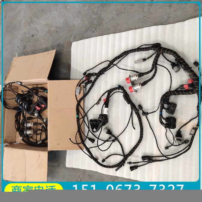 履推柴油機(jī)4382297節(jié)溫器殼體出水管墊片4956635