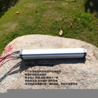 半導(dǎo)體加熱管加熱器電鍋爐PTC發(fā)熱體表面溫度可以自控恒定可以防止干燒現(xiàn)象