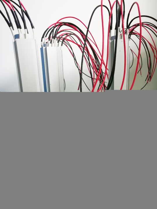 寧波良智機電科技有限公司的誠信、實力和產(chǎn)品質(zhì)量獲得業(yè)界的認可PTC加熱管