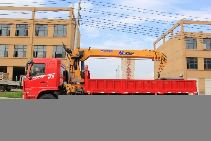 隨車吊8噸吊機東風(fēng)單橋8噸隨車吊升級款
