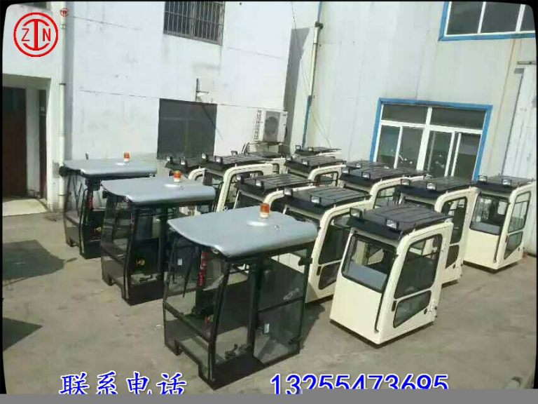 農(nóng)用機(jī)械特種設(shè)備玉米青貯機(jī)駕駛室生產(chǎn)廠家
