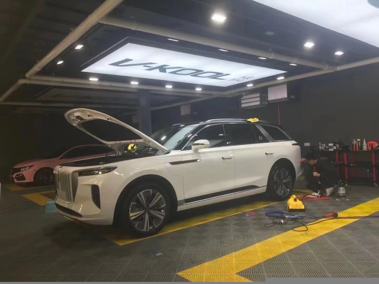 南充汽車隱形車衣教你汽車起火逃生的技巧