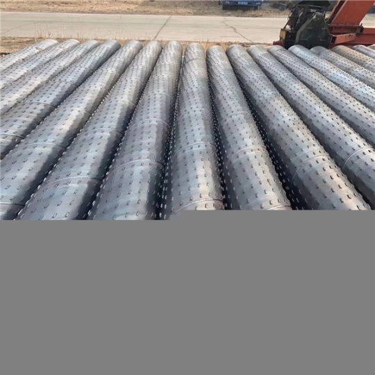 江蘇淮安地鐵降水井管500mm橋式濾水管操作簡單,圓孔濾水管