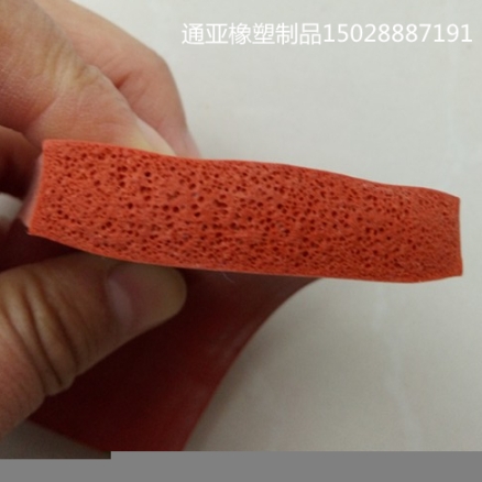 硅膠發(fā)泡圓條硅膠發(fā)泡方條耐高溫軟硅膠條白色方形密封條