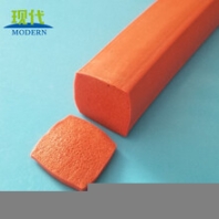 天津硅橡膠海綿發(fā)泡密封條廠家