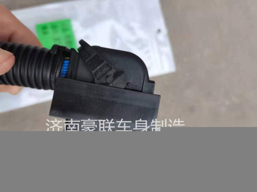 尿素接頭尿素泵尿素泵配件T5G尿素泵尿素接頭