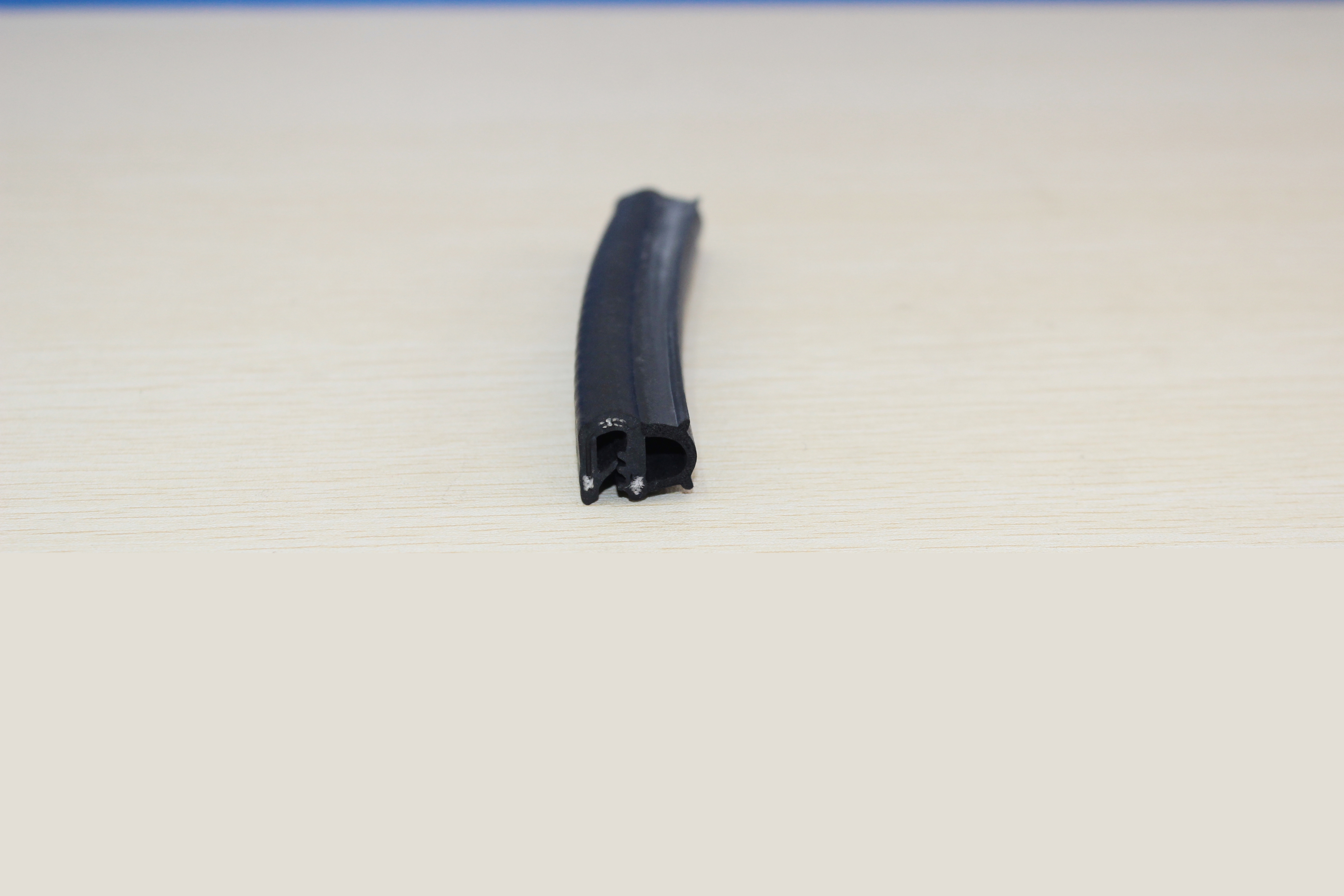 徐州機(jī)柜用密封條廠家直銷