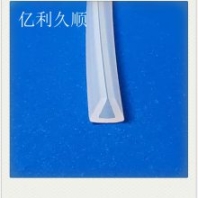 廠(chǎng)家批發(fā) U型硅膠密封條 設(shè)備高溫硅膠條 硅膠包邊條